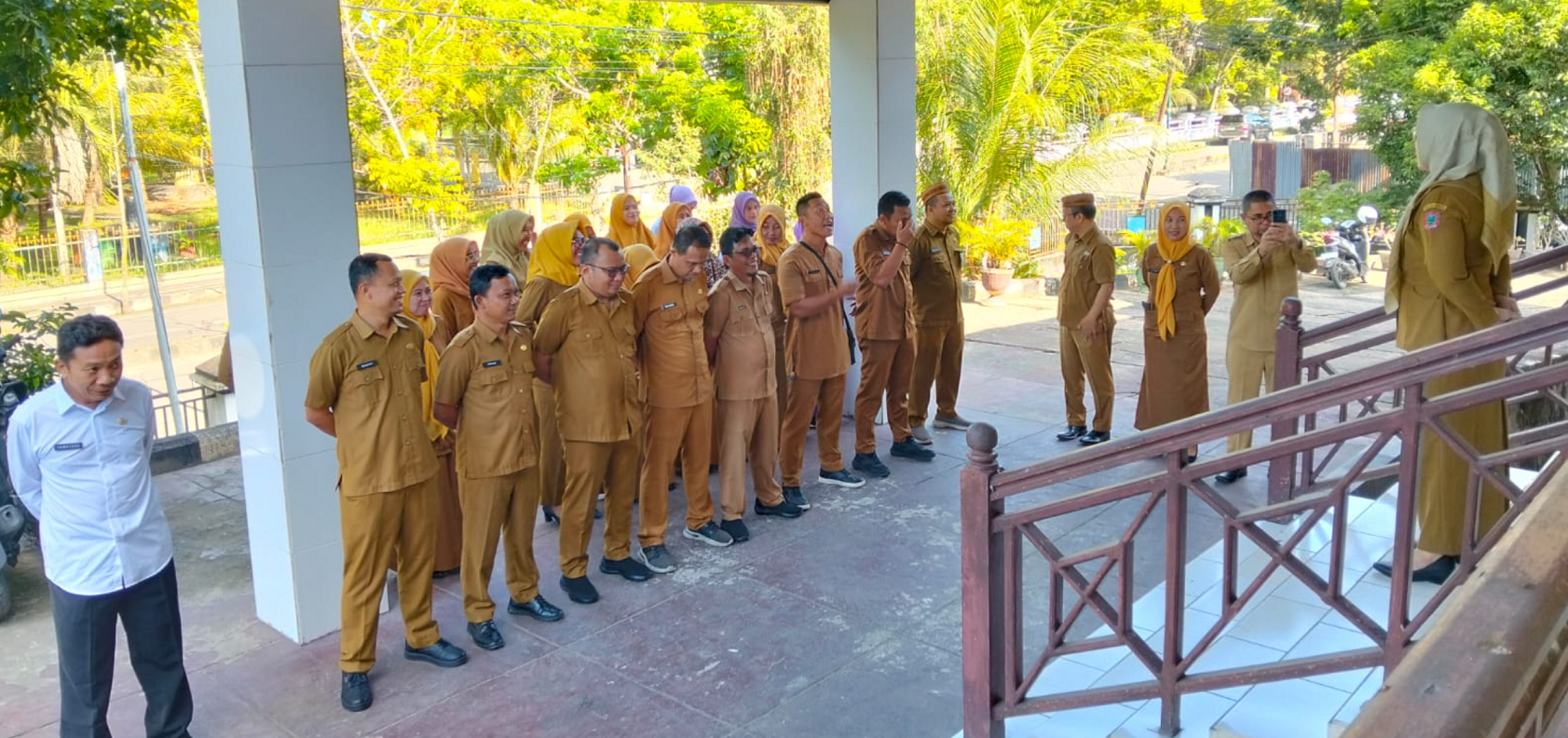 Apel Pagi Senin 13 Oktober 2025
